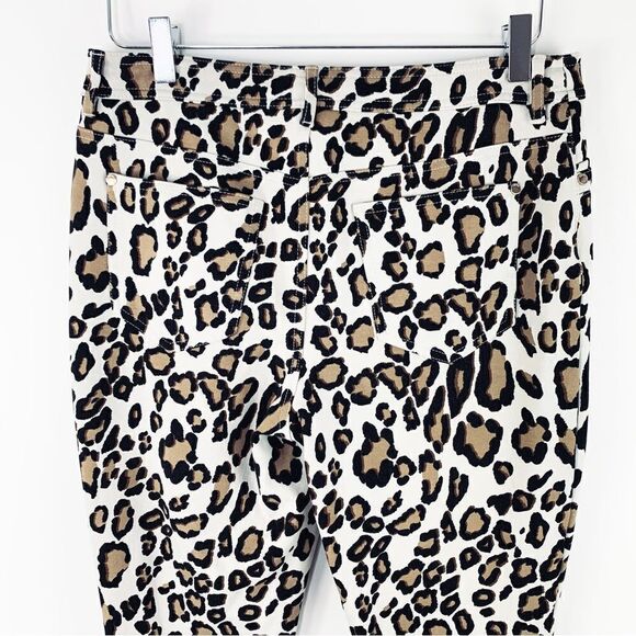 Chico's  So Slimming Leopard Print‎ Stretch Ankle Pants Size .5 - Picture 6 of 15